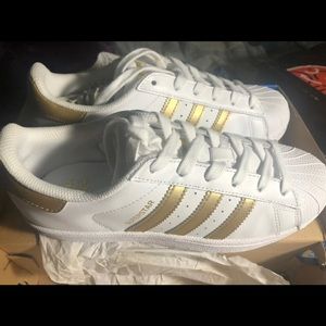 Adidas Superstar